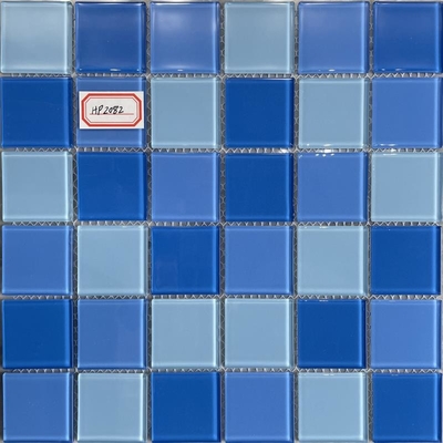 Mosaico de vidro à prova d'água para piscina 303x303mm montado em malha