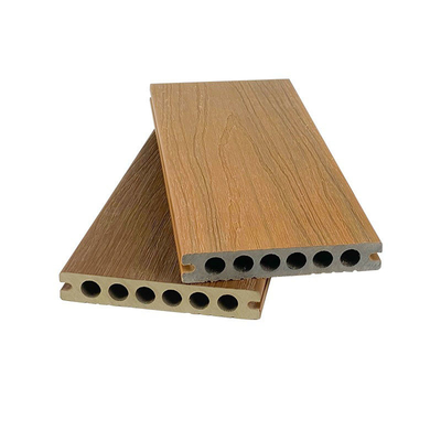 Placas compostas plásticas do Decking da madeira da extrusão do Co fora de pavimentar o HDPE redondo do furo de 138x23mm