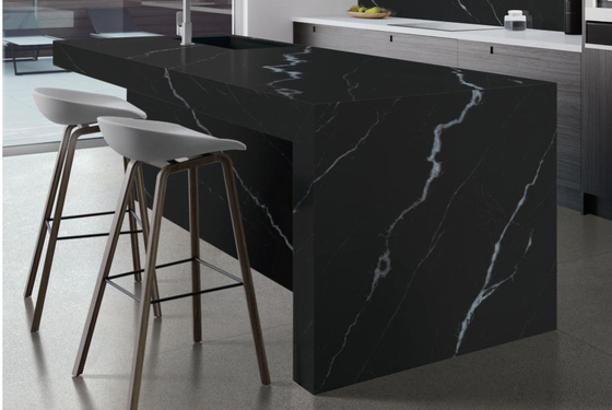 Resistência a arranhões AAA Chapas de pedra sinterizadas 800x2600x12mm Fantasma fosco preto