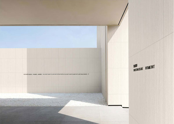 Madeira de madeira 60x120cm acabamento fosco Beige Travertine Pedra Parede de cortina exterior porcelana para terraço e jardim