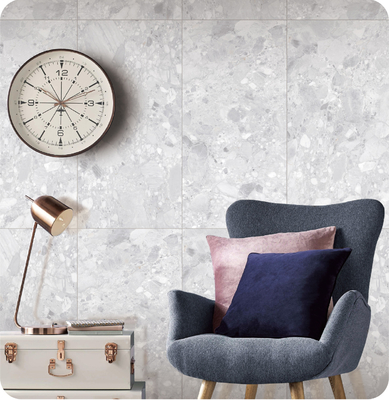 Piso interior cinza claro 750x1500mm ISO9001 azulejos e resistentes ao desgaste Terraço cara de bebê azulejos de porcelana para banheiro e edifício