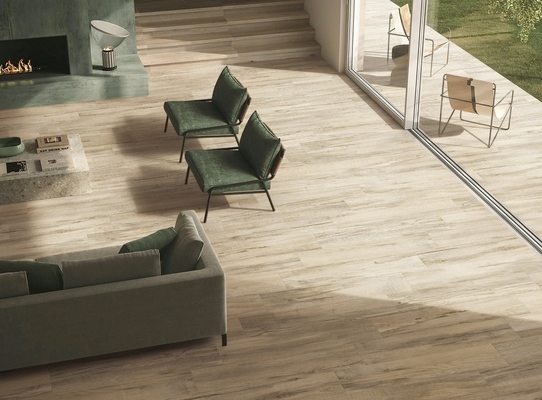 Faixas de porcelana de madeira durável 200x1200mm para decoração de edifícios Faixa de piso marrom