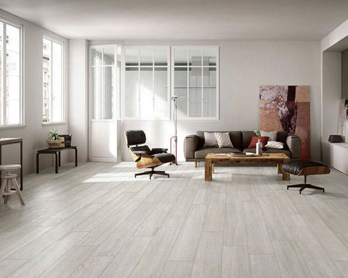 9.5mm Gray Wood Tiles claro, telhas de madeira exteriores da porcelana do efeito do GV 200x1200mm