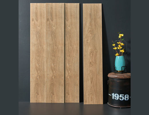 a porcelana de madeira da espessura de 60Boxes/Plt 9.5mm telha a cor do creme de 250x1500mm